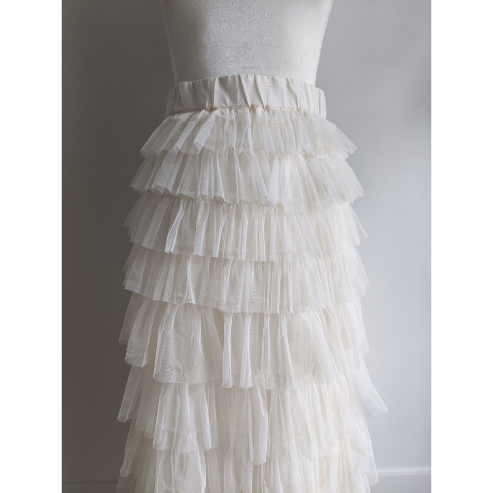 Cupcakes & Cashmere tiered tulle skirt - Picture 3 of 6